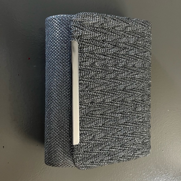 Purse - Picture 5 of 5